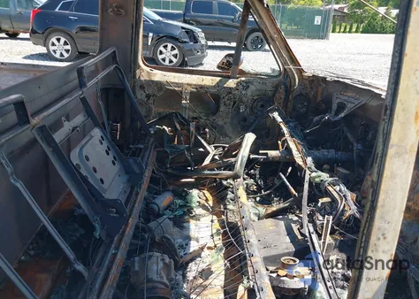 1990 Ford F250 from USA, damaged, VIN 1FTHF26G5LNB27772